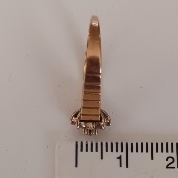 Gold Wedding ring set for his & her's - Picture 8 of 16